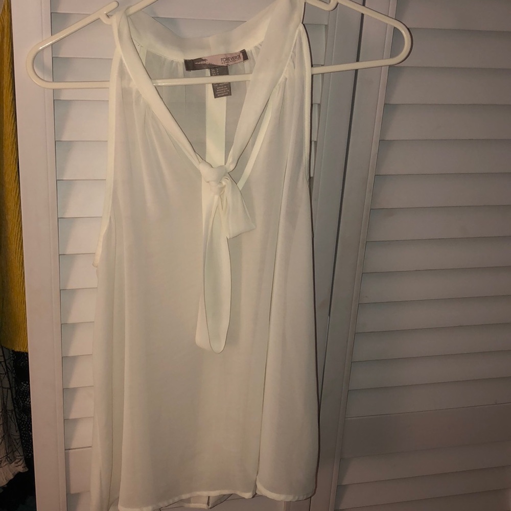 Cute blouse